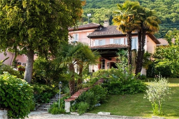 Hotel della Posta - cuore storico in Astano 1