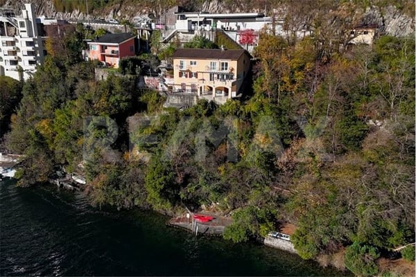 Wohnhaus mit 7 Wohnungen und direktem Seezugang, Gandria/Lugano 1