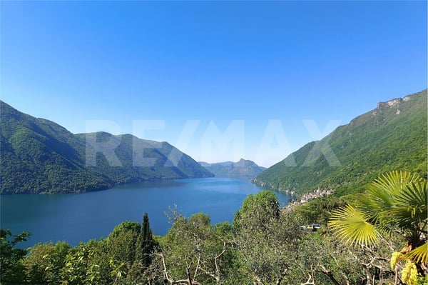 Meravigliosa casa nel borgo storico di Castello Valsolda (Italia) 2
