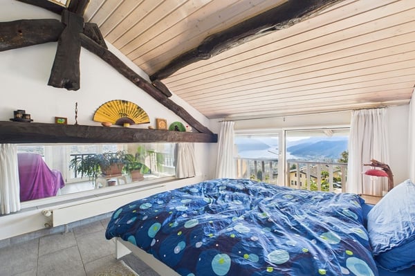 Casa bifamiliare con vista lago eleganza comfort e relax 2