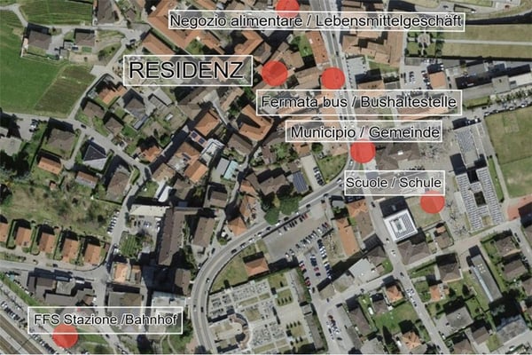Residenza a reddito - 10 appartamenti, 1 negozio e grazioso cortile privato 2