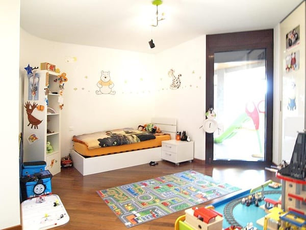 3775 - LUMINOSO AMPIO APPARTAMENTO CON GIARDINO E VISTA APERTA 16