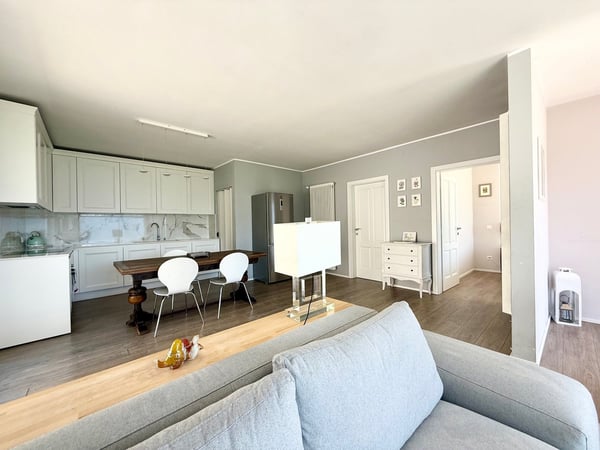 Rif 2026 - RESIDENZA SECONDARIA CON BELLA VISTA LAGO 9