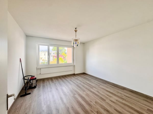 3777 LUMINOSO APPARTAMENTO CON DOPPIO AFFACCIO - ANCHE RESIDENZA SECONDARIA 9