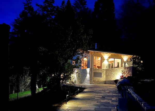 Ref. 2010 - Oasi der Ruhe inmitten der Natur -  Einfamillienhaus 1.5 Ziw 1