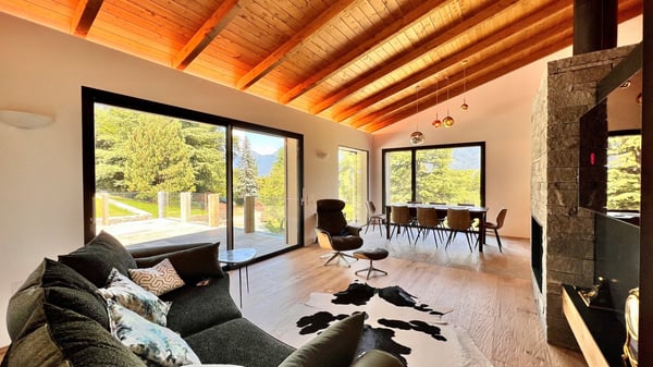 Ref. 2010 - Oasi der Ruhe inmitten der Natur -  Einfamillienhaus 1.5 Ziw 11