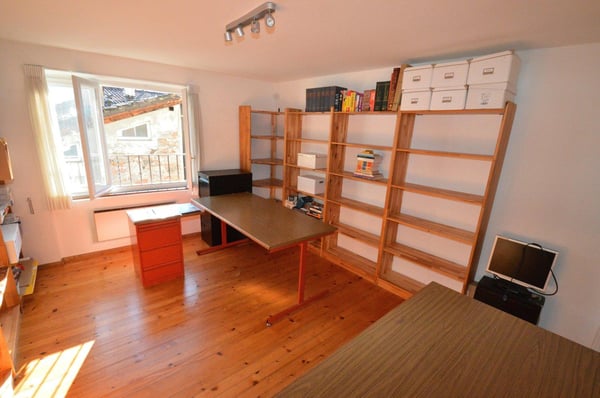 Ref. 2025 - ZWEITWOHNSITZ- TESSINER HAUS - SEPARATEM GARTEN MIT SEESICHT 15