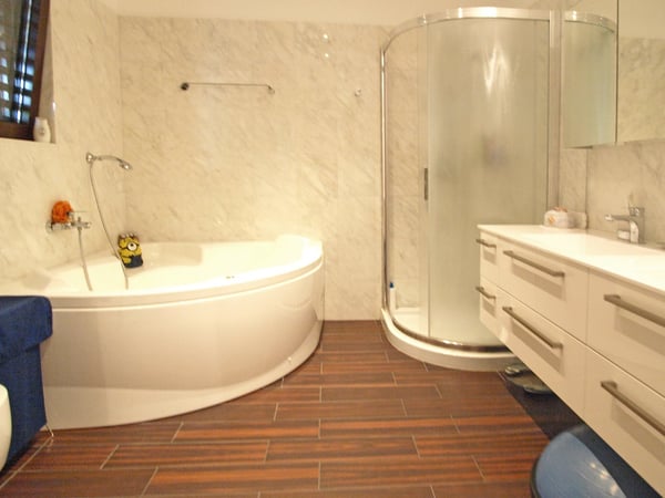 3775 - LUMINOSO AMPIO APPARTAMENTO CON GIARDINO E VISTA APERTA 17