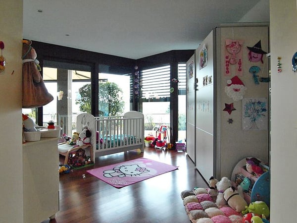 3775 - LUMINOSO AMPIO APPARTAMENTO CON GIARDINO E VISTA APERTA 15