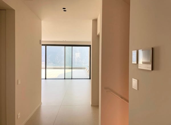 VILLA or DUPLEX APARTMENT CHARMING LAKE VIEW 20