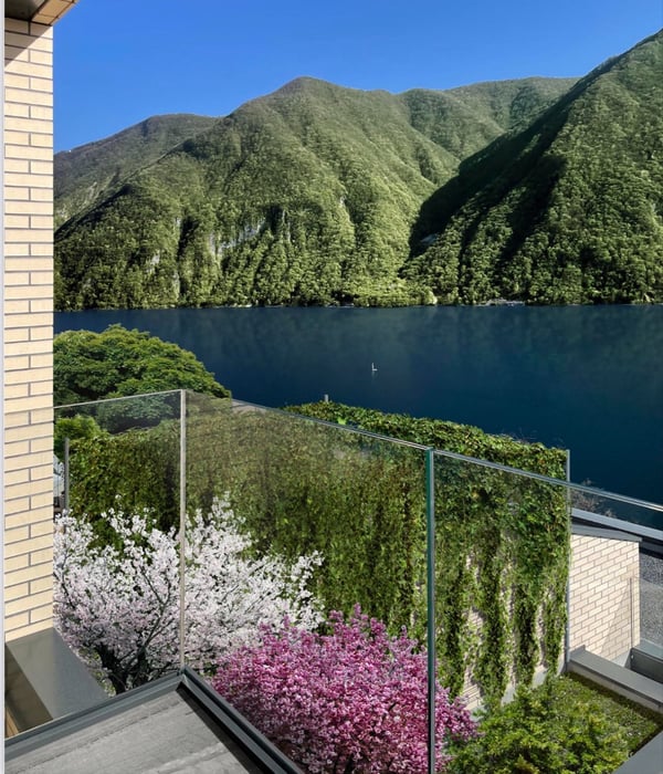 VILLA or DUPLEX APARTMENT CHARMING LAKE VIEW 3