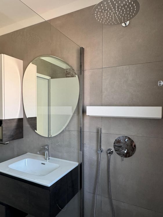 3728 BELLINZONA - 2 x 2.5 LOCALI - RECENTE COSTRUZIONE BUONA POSIZIONE 4