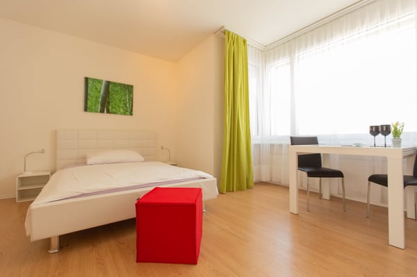 Möblierte 1.5-Zimmer-Wohnung mit Service - Stadtzentrum / Downtown Basel 2