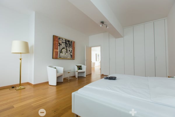 Luxuriöse möblierte 3.5-Zimmer-Wohnung mit Service im Zentrum von Biel 5