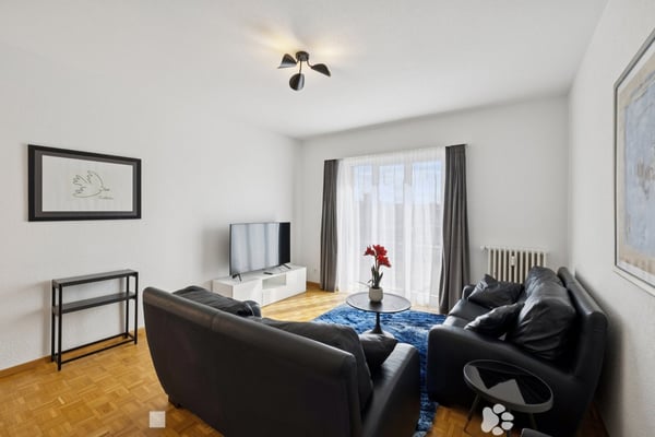 Möblierte 4-Zimmer-Wohnung mit Service im Zentrum Biel/Bienne 2