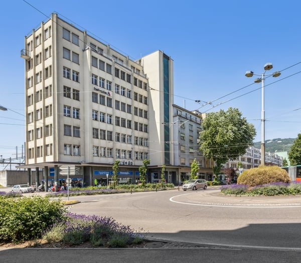 Möblierte 1-Zimmer-Wohnung mit Service im Zentrum Biel/Bienne 10