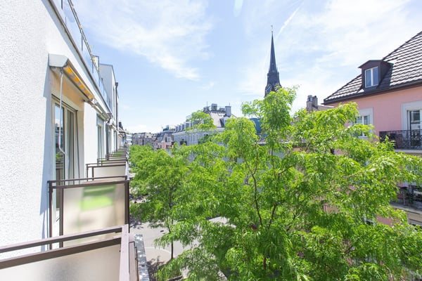 Möbliertes 2-Zimmer-Apartment mit Balkon in der Innenstadt Zürich 5