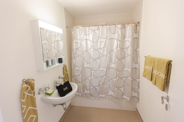 Luxuriöse möblierte 2.5-Zimmer-Wohnung mit Service im Zentrum von Biel 5
