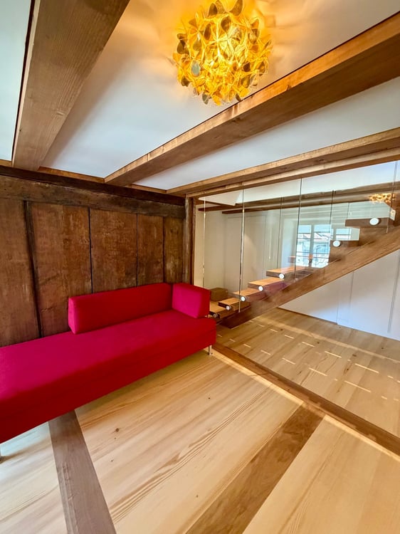 Luxuriöse möblierte Duplex 3.5-Zimmer-Wohnung mit Service in der Altstadt von Luzern 7