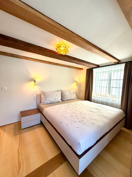 Luxuriöse möblierte Duplex 3.5-Zimmer-Wohnung mit Service in der Altstadt von Luzern 4