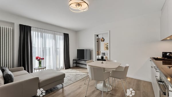 Moderne möblierte 2-Zimmer-Wohnung mit Service und Balkon in Biel 3