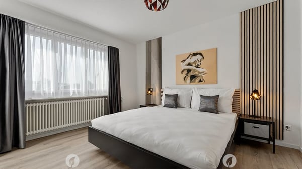 Moderne möblierte 2-Zimmer-Wohnung mit Service und Balkon in Biel 6