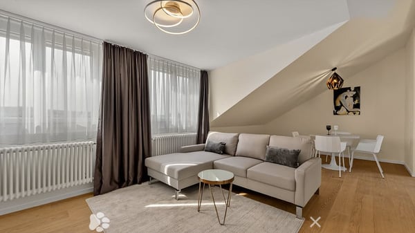 Eklusive möblierte 2.5-Zimmer Attika Wohnung mit Service und Terrasse in Biel 4