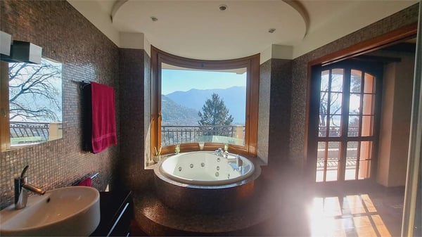 Villa con piscina 7