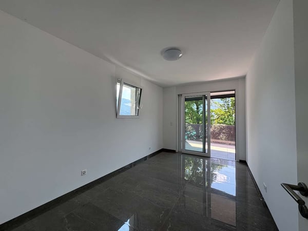 Moderne 2.5 Wohnung 7