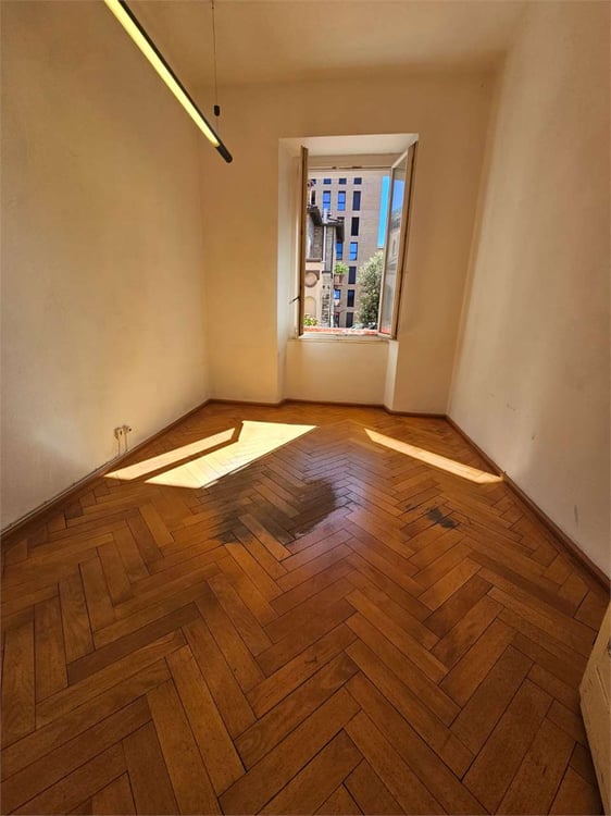 Lugano Centro, Spazio commerciale di 308 m² con uffici e area produtti 11