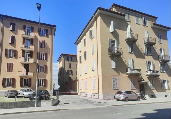 Lugano Centro, Spazio commerciale di 308 m² con uffici e area produtti 1