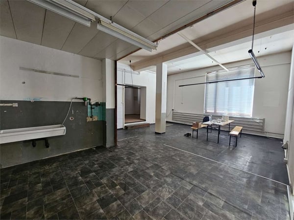 Lugano Centro, Spazio commerciale di 308 m² con uffici e area produtti 6