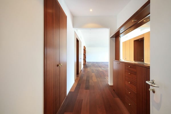 MURALTO - Ampio attico con vista sul Lago Maggiore 5