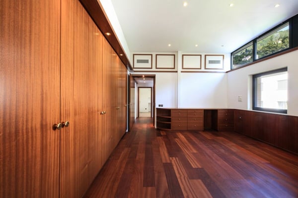 MURALTO - Ampio attico con vista sul Lago Maggiore 13