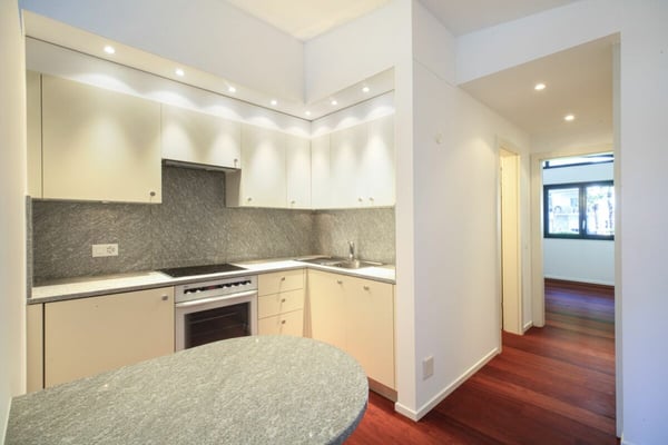 MURALTO - Ampio attico con vista sul Lago Maggiore 22