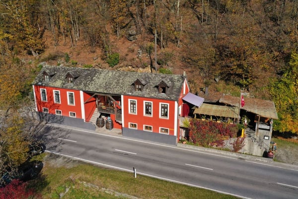 GORDEVIO - Bellissimo grotto ticinese 4