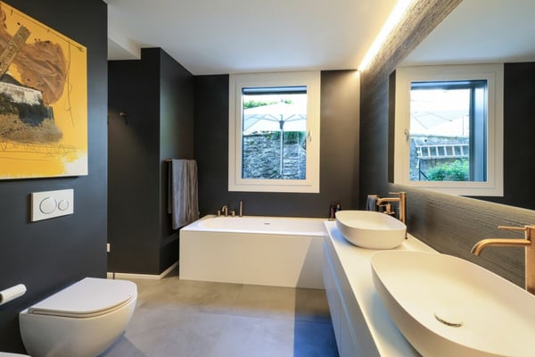 MURALTO - Moderno appartamento con giardino in centro città 22