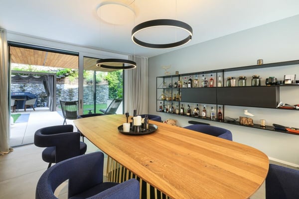 MURALTO - Moderno appartamento con giardino in centro città 6