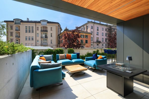 MURALTO - Moderno appartamento con giardino in centro città 30