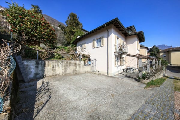 ORSELINA - Baugrundstück mit Panorama & Häuschen 7