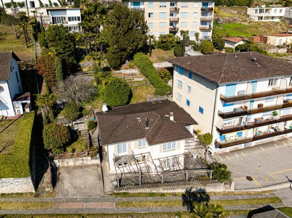 ORSELINA - Baugrundstück mit Panorama & Häuschen 6