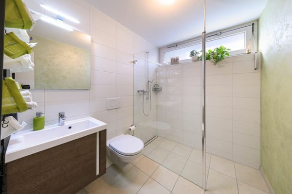 GORDOLA - Luminoso studio di terapie 7