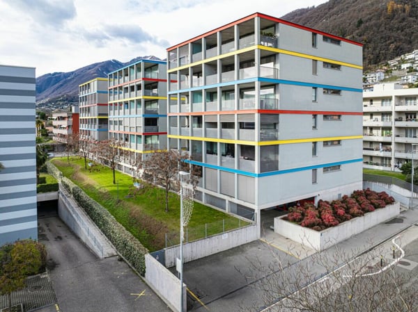 GORDOLA - Luminoso studio di terapie 11