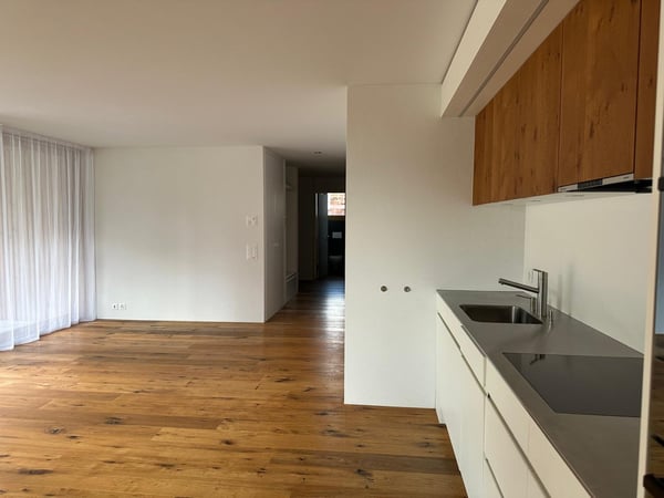 Moderne 6.5-Zimmerwohnung mit Weitsicht in Breil/Brigels 4
