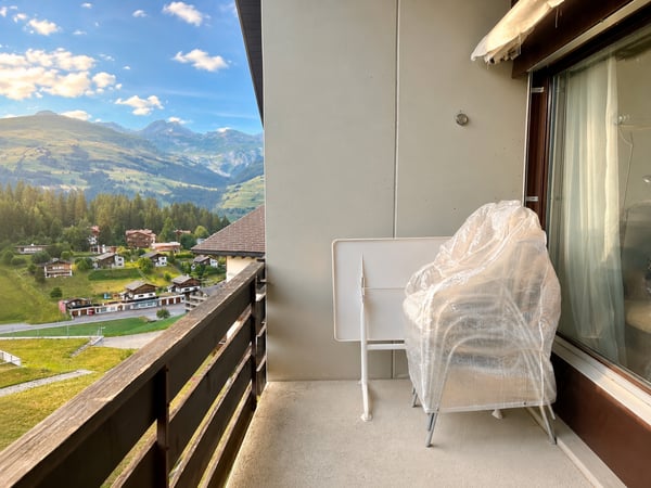 Gemütliche 1.5-Zimmerwohnung mit Galerie in Obersaxen 6