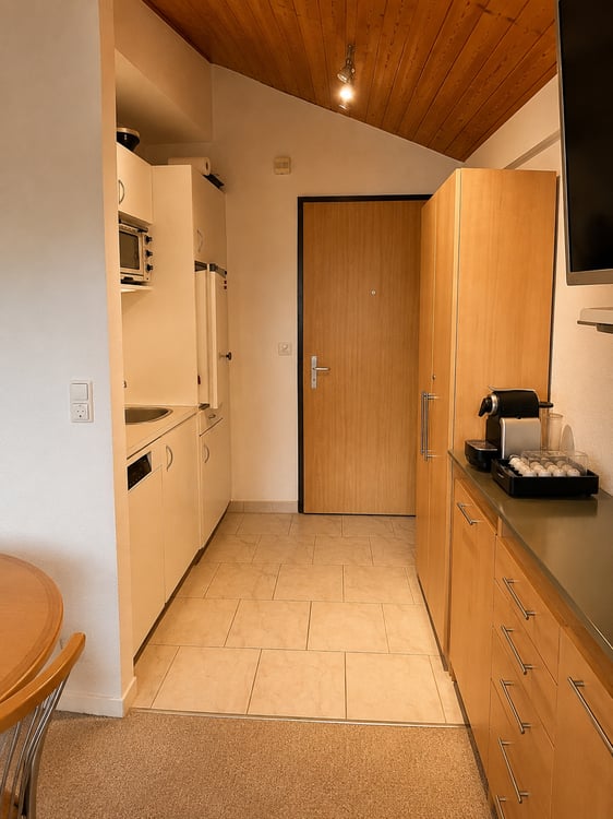 Gemütliche 1.5-Zimmerwohnung mit Galerie in Obersaxen 4