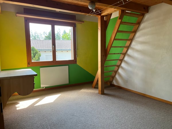 Charmante Haushälfte mit Studio in Laax 14