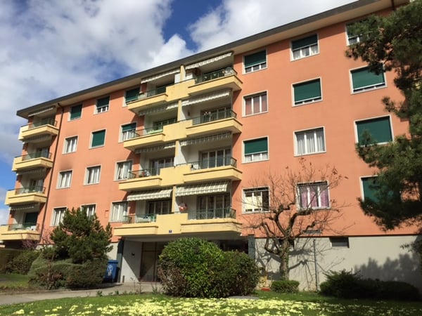 Appartement rénové de 1 pièces, 1er étage, env. 75 m2 14