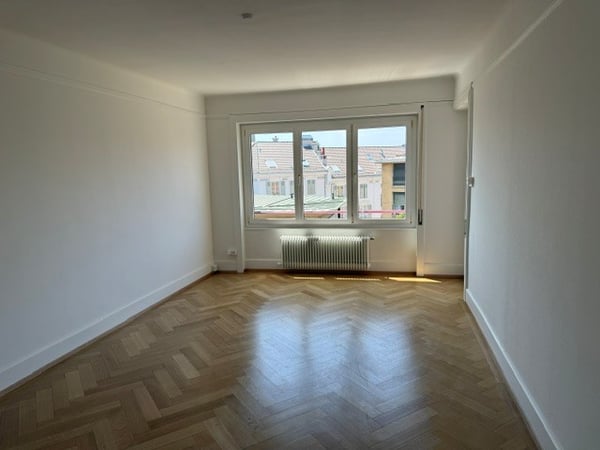 Bel appartement rénové de 3.5 pièces, 4è étage, env. 74 m2 9