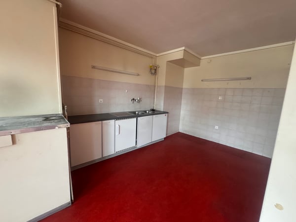 Local commercial d'env. 27 m2 au 3ème étage 4